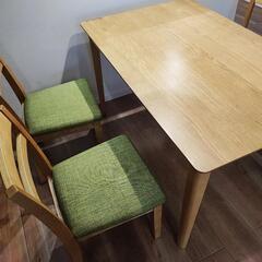 【ニトリ】ダイニングテーブルセット　椅子4脚　幅120cm×奥行75cm×高さ71cm