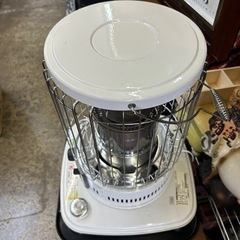 万代店 美品 サンヨー OHC-496 キャンプなど用途色々 丸型灯油ストーブ