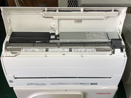 K04506　東芝　2019年製　中古エアコン　主に6畳用　冷房能力　2.2KW ／ 暖房能力　2.2KW