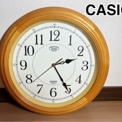 CASIO 丸型木枠壁掛け時計  クォーツ  LW409