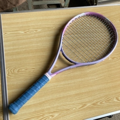 硬式テニスラケット　prince   ほぼ新品