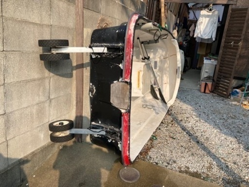 手漕ぎボート
