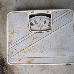 古い体重計