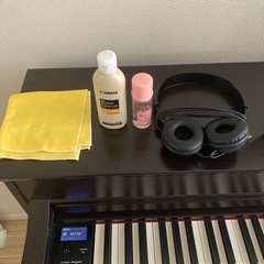 ヤマハ電子ピアノ★CLP-735R★21年製★美品★防音マット付