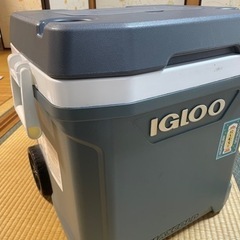 IGLOO クーラーボックス　58L