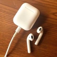 AirPods Apple 充電ケース　右耳　左耳　第1世代　第2世代