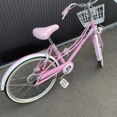 自転車 22インチ ホワイト×ピンク 女の子向け 子ども用 