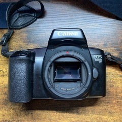 フィルムカメラEOS 1000QD 