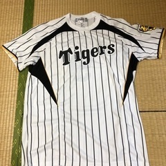 阪神応援シャツ