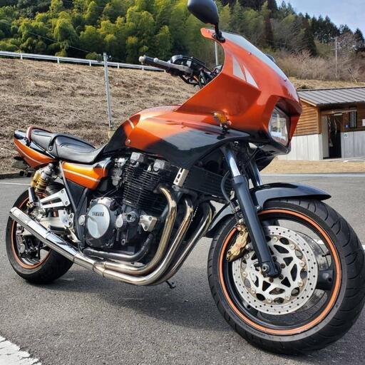 ヤマハ XJR1200R