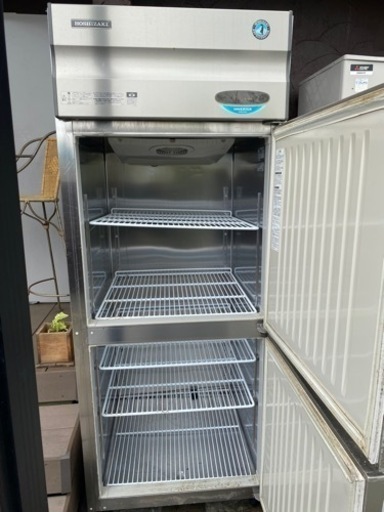 業務用冷蔵庫【中古品】ホシザキ　HR-75X3型　厨房機器材