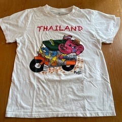 タイで購入　ワット・プラケオのTシャツです。