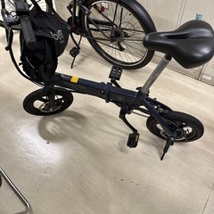 取りに来てくれる人のみ。HoldOn Q1J 電動アシスト自転車...