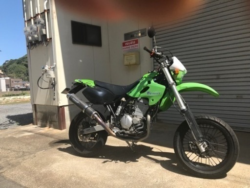 カワサキ　Dトラッカー250 FCR33仕様