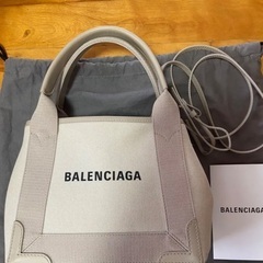 【ネット決済・配送可】【美品】BALENCIAGA スモールカバ...