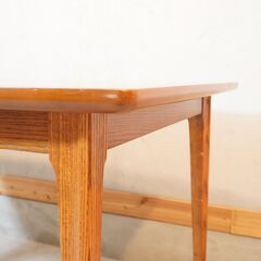 ACME FURNITURE(アクメファニチャー)のBROOKS(ブルックス)ダイニングテーブルです。ヴィンテージテイストのエクステンションテーブルはブルックリンスタイルやカフェ風などにオススメです！DI205