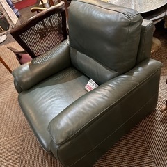 IDC大塚 本革 シングルソファ