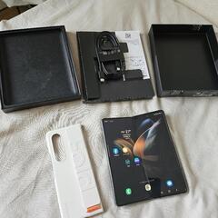 Galaxy Z Fold4 グレイグリーン 256 GB SIMフリー