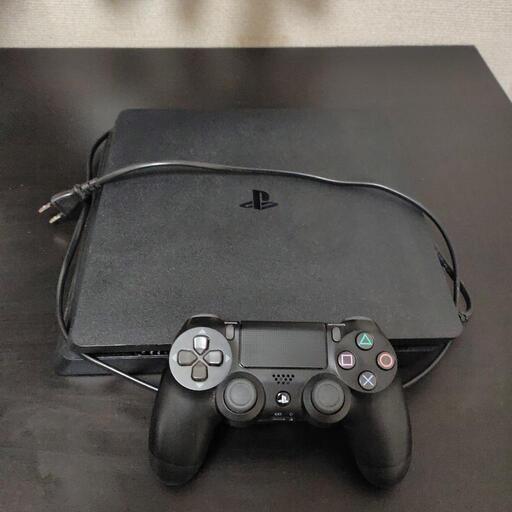 PS4本体、コントローラ、HDMIケーブル付き