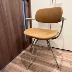 【2022年製】バーテブラ03 4本脚 座面回転モデル