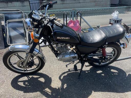 SUZUKI バイク