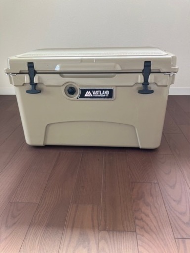 2024-25 秋冬新作  VASTLAND クーラーボックス　42.5L その他