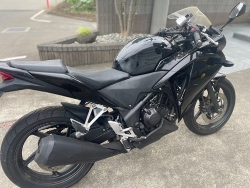 ホンダ　cbr250r  所沢