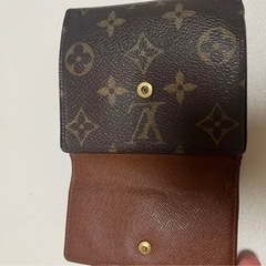 ルイヴィトン 2つ折り財布