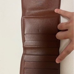 ルイヴィトン 2つ折り財布