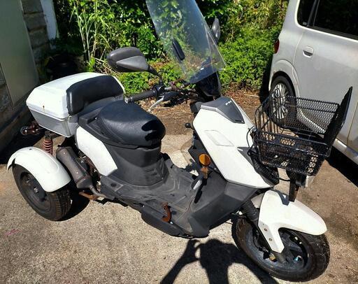 125ccトライク　バックギヤ付　i'me 125　100,000円