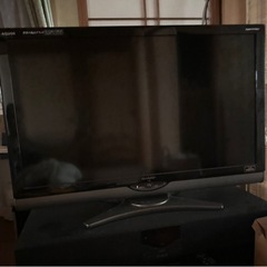 シャープAQUOS40型TV