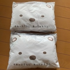 すみっこぐらし　あったか毛布　各700円