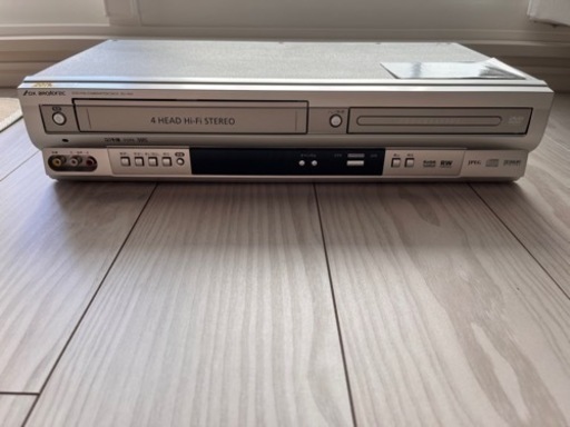 【新品】DXアンテナ　DVD/VHSコンビネーションデッキ　DV-140V