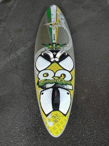 ウインドサーフィン JP 2011 twinser quad wave 82L
