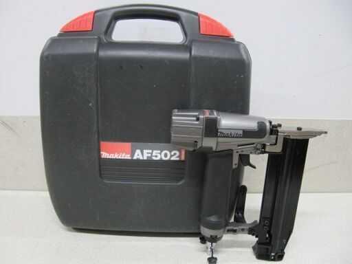 入荷！【釘打ち機】makita 50㎜常圧仕上 AF502【地域最大！意外と売っています!高価買取アールワン田川】