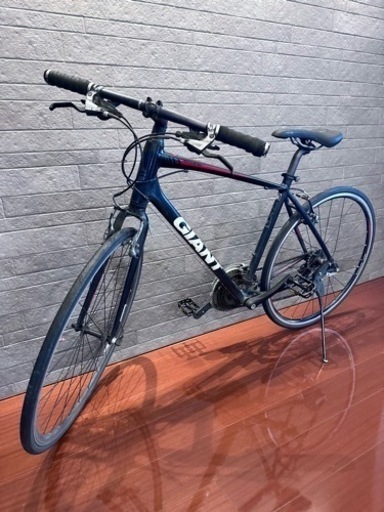 GIANT CROSTAR Ｓタイプ　700c ホワイトアルミボディー GIANT CROSTAR Sタイプ 700c ホワイトアルミボディー GIANT CROSTAR S