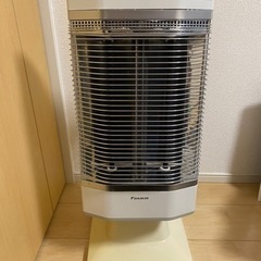 遠赤外線 電気ストーブ DAIKIN