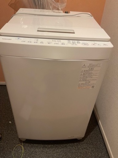 TOSHIBA 8キロ洗濯機　22年製　値下げしました！