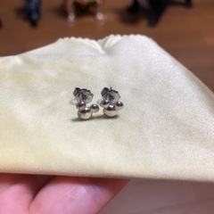 ミッキーピアス