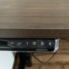 9/18まで　FLEXISPOT 電動昇降式デスク【使用4ヶ月】
