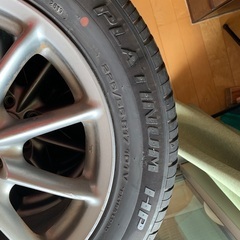 写真のようなタイヤとホイールセット