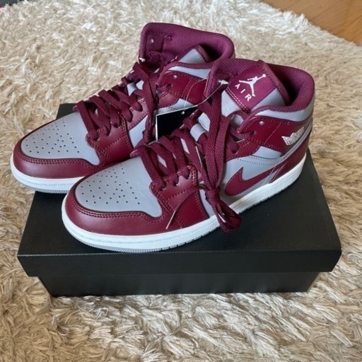 新品　AIR JORDAN