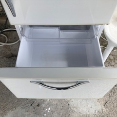 リサイクルサービス八光】2006年製 日立 3ドア冷蔵庫 255L R-S26VMV-H