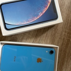 iPhone XR ブルー64GB
