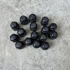 ダイハツロッキー　トヨタライズ　スタッドレス195/65Ｒ16