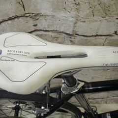 GIANT 「ジャイアント」 ESCAPE R3 クロスバイク