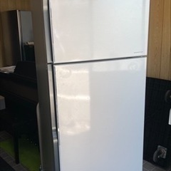 高年式美品日立Ｒ－２３ＪＡ（Ｓ）２３０Ｌ冷凍冷蔵庫 2020年製...
