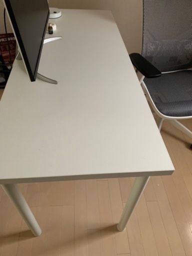 ニトリのワーキングデスク　59㎝✖️140cm