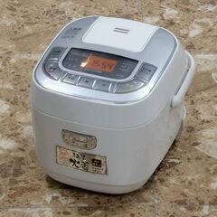 アイリスオーヤマ 炊飯器 ERC-MC30-W マイコン式 3合...