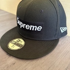 Supremeキャップ